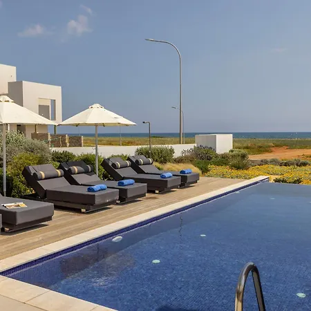 Pliades Feriehus Ayia Napa