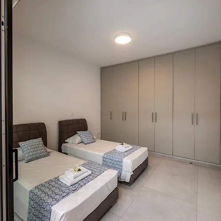 Pliades Holiday home