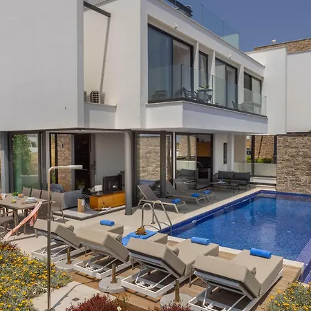 Pliades Holiday home
